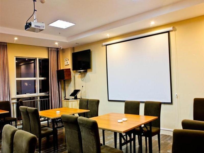 Greentree Inn Shandong Rizhao East Haiqu Road Business Hotel Dış mekan fotoğraf